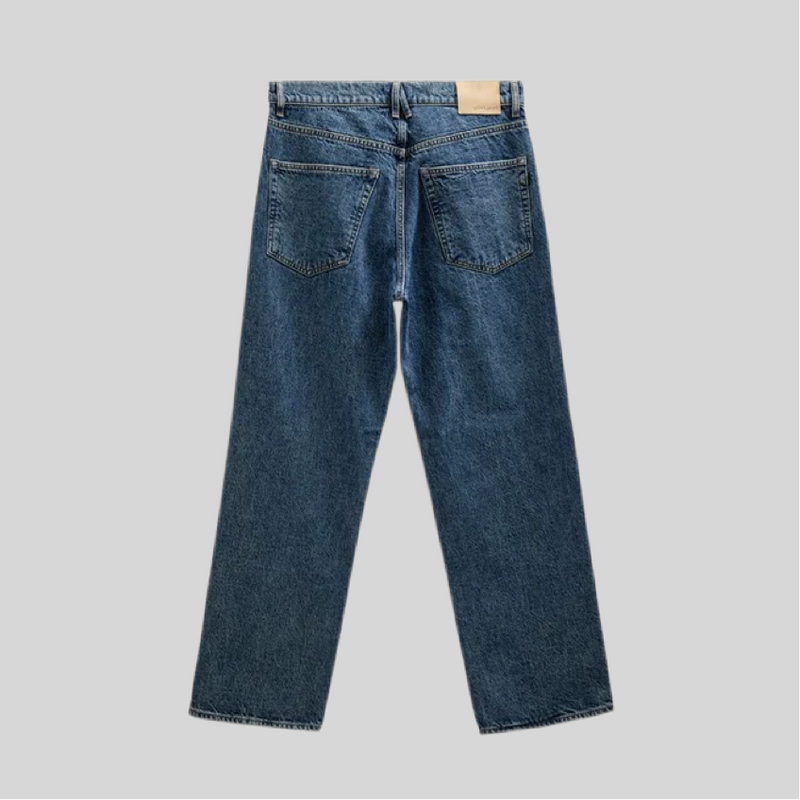 Jeans anerkjendt scuro