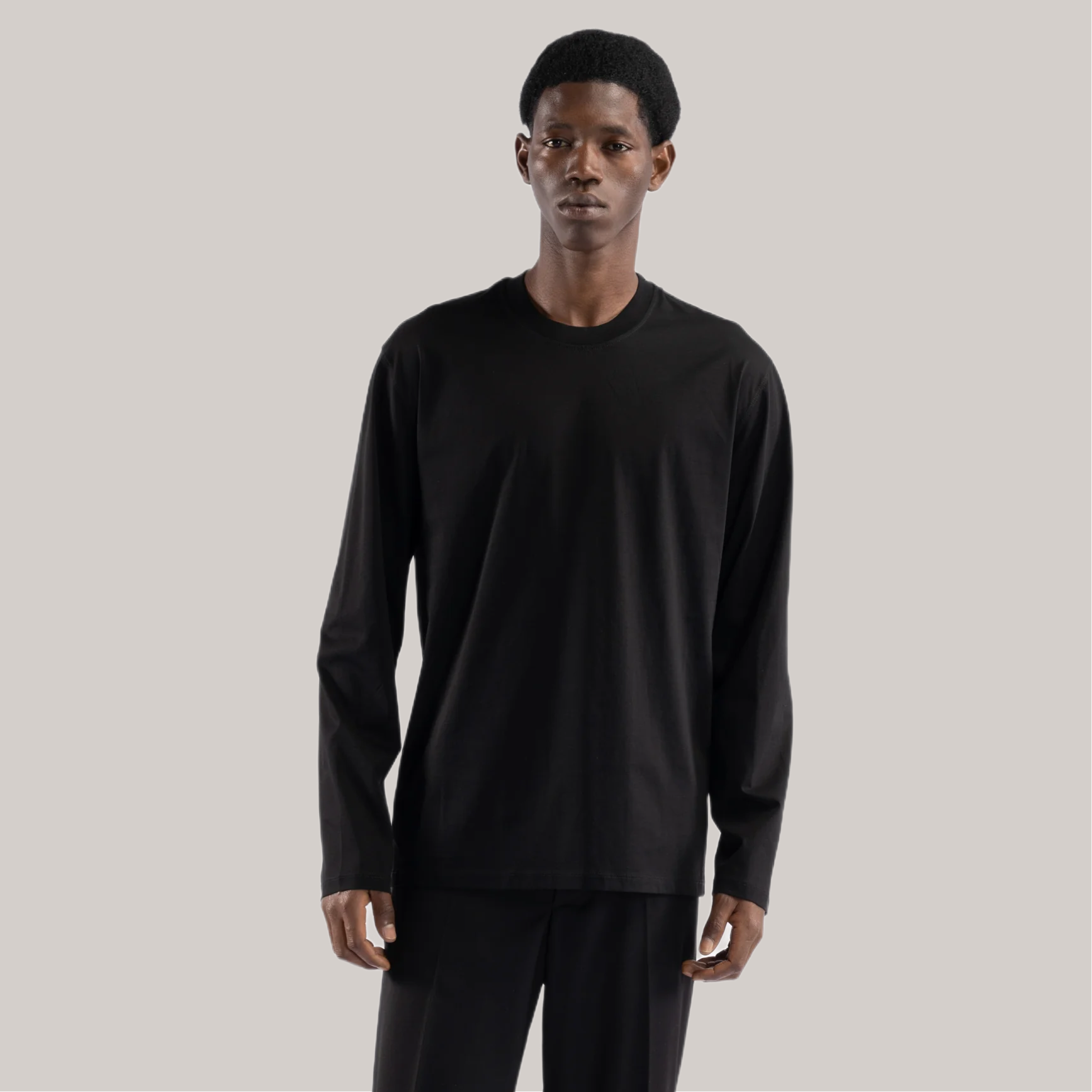 T-shirt imbrian nero manica Lunga