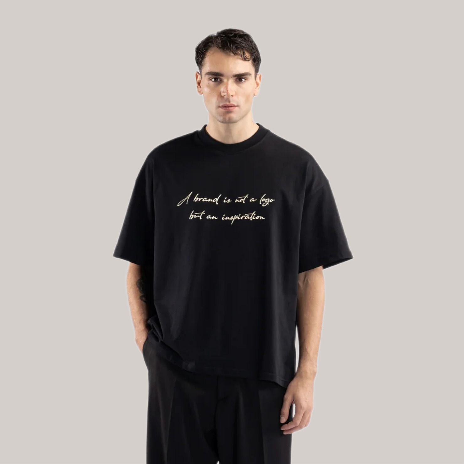 T-shirt imbrian nera