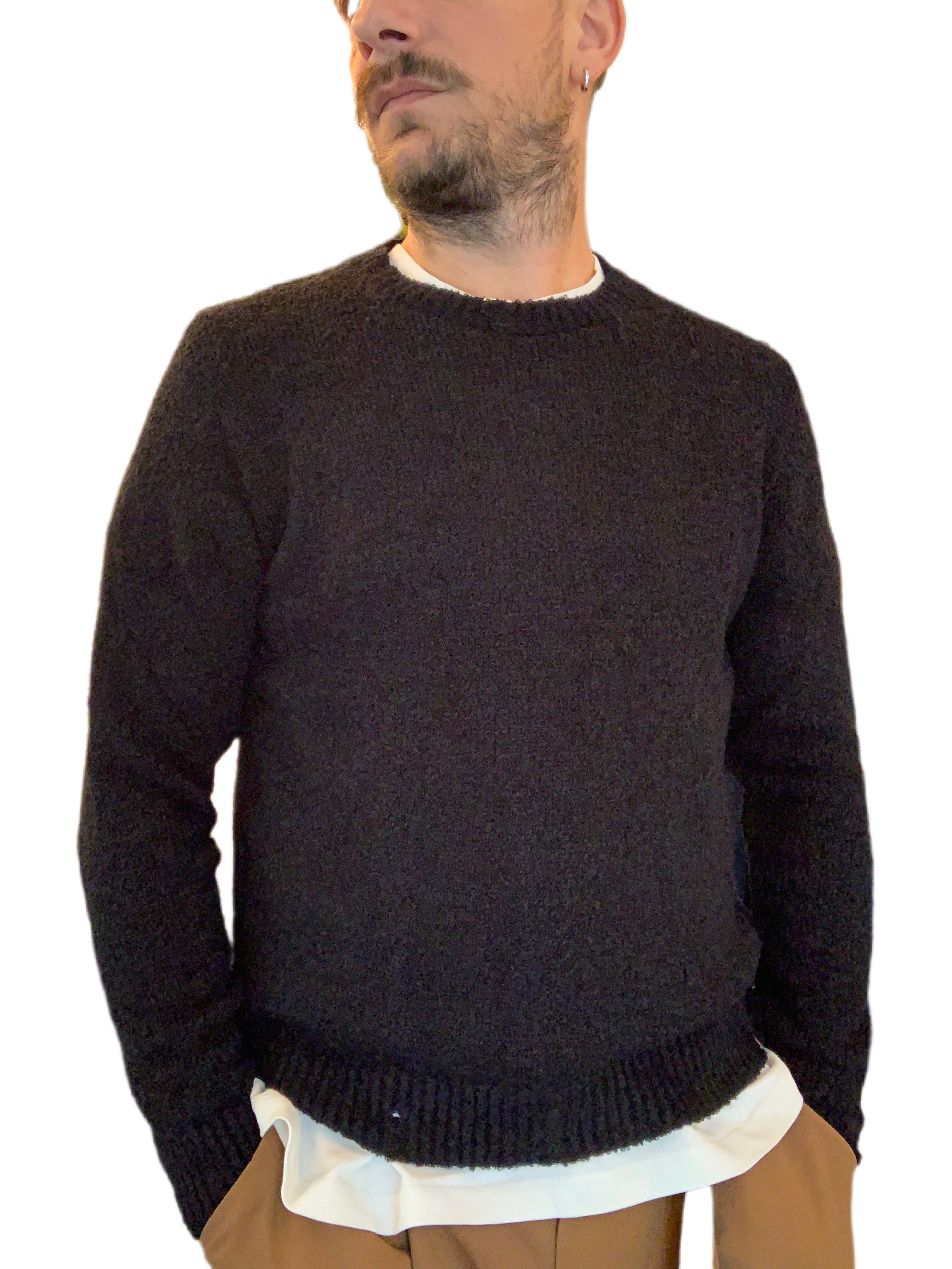 Maglione tela cruda nero ciniglia